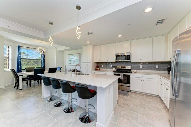Building Photo - 18028 Gawthrop Dr