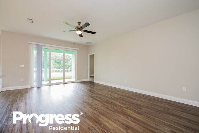 Building Photo - 162 Eleven Oaks Cir