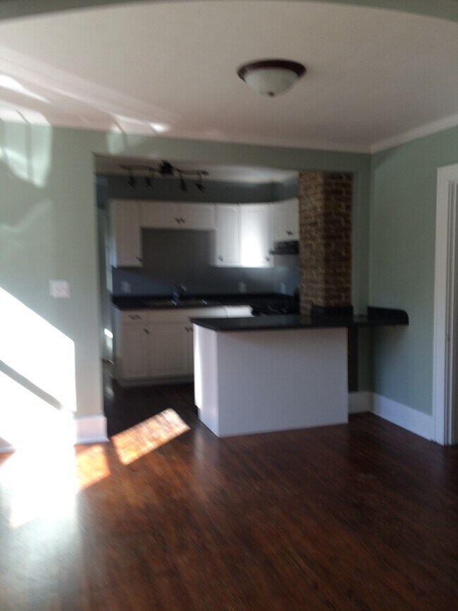 kitchen - 806 W Daniel St