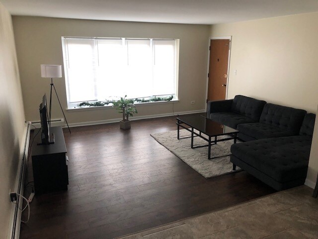 Foto principal - 10815 S Harlem Ave