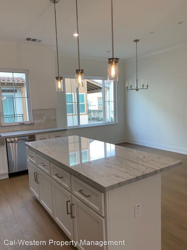 Building Photo - 3 br, 3.5 bath House - 17277 St Anthony Drive