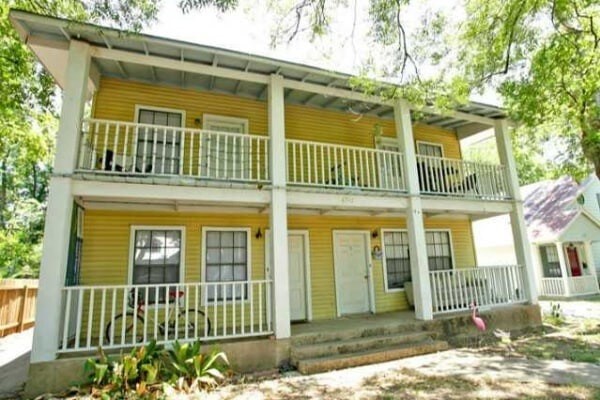 Foto principal - 4511 Avenue B