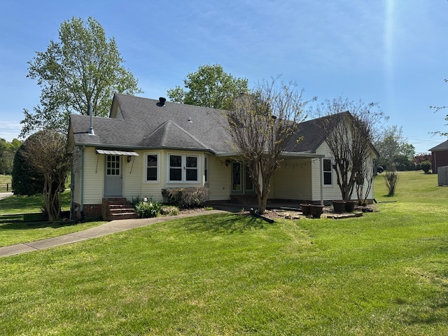 Building Photo - 102 Country Club Dr