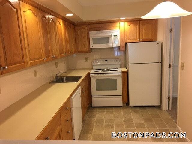 Foto del edificio - 385 Massachusetts Ave