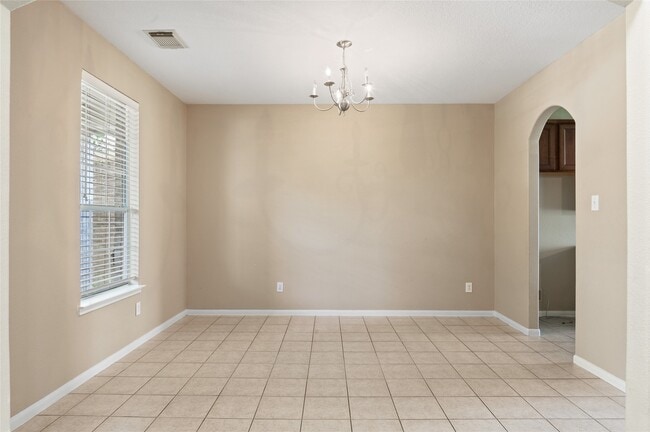 Building Photo - 25218 Melody Oaks Ln