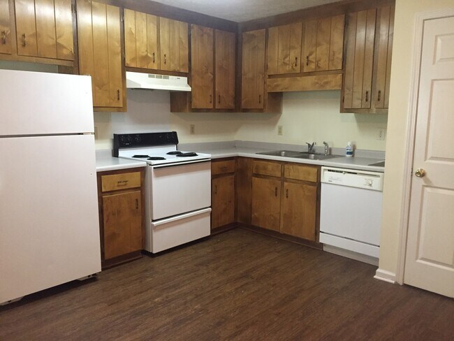 Foto del edificio - PRE-LEASING FOR AUGUST!