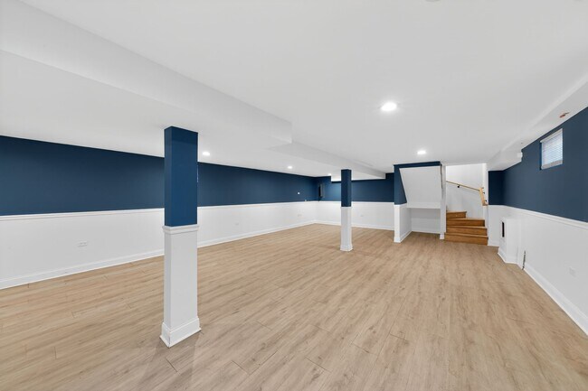 Foto del edificio - 225 Meadow Ln