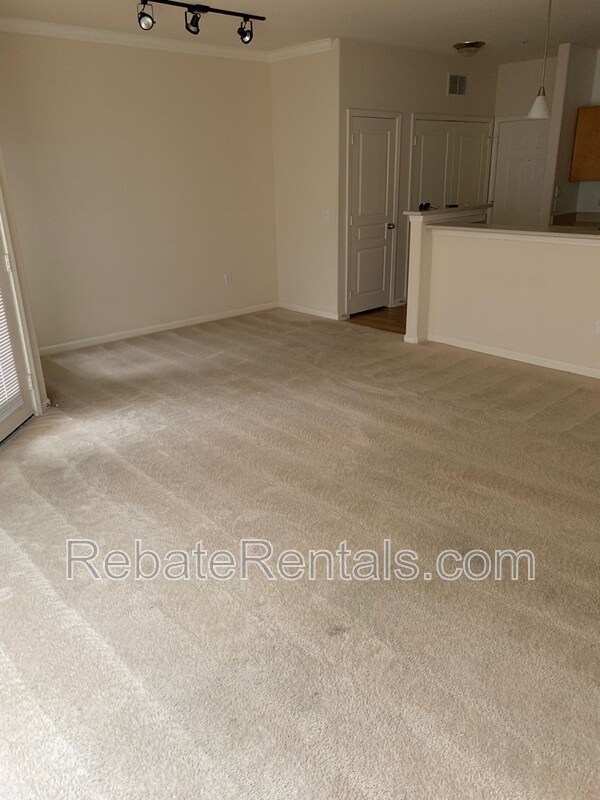 Foto del edificio - 8290 Gate Pkwy W