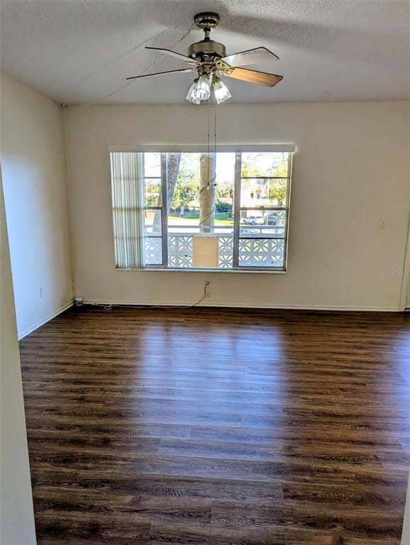 Building Photo - 2466 Ecuadorian Way