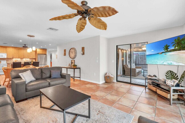 Foto del edificio - 650 93rd Ave N