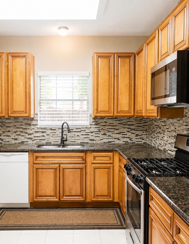 Foto del edificio - 24210 Schivener House Ln