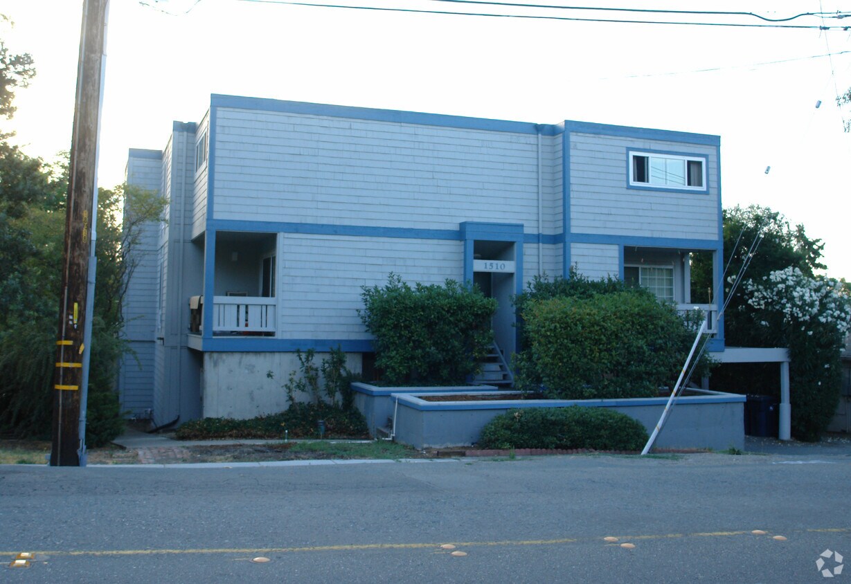 Building Photo - 1510 Oakland Blvd