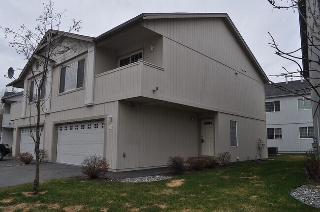 Foto del edificio - 3 Bedroom East Anchorage Condo!