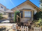 Foto principal - Charming Glendale Craftsman | 5 Bed, 1.5 B...