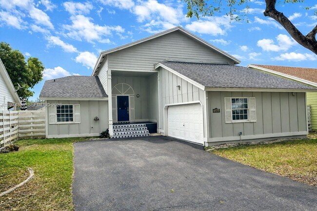 Foto del edificio - 14024 SW 148th Ln