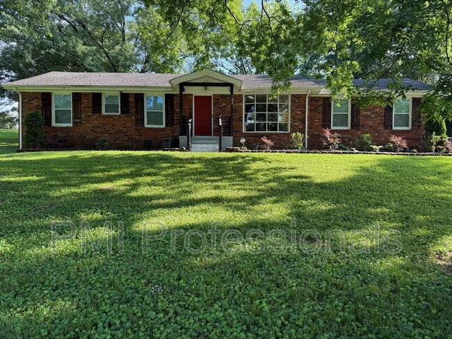 Photo - 149 Neverbreak Dr House