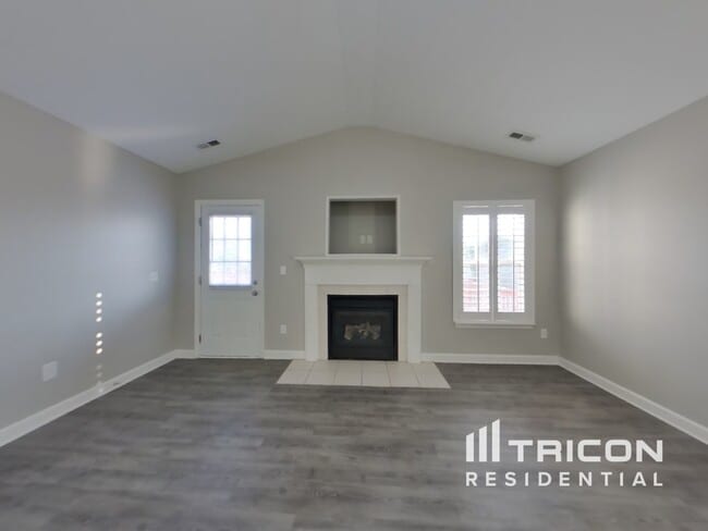 Foto del edificio - 3633 Crowders View Dr