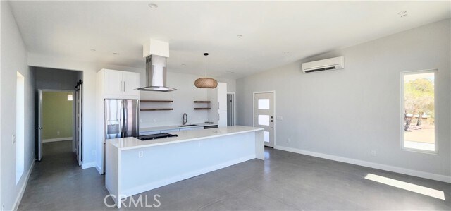 Building Photo - 7268 Encina Rd
