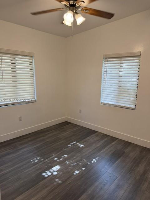 Foto del edificio - 550 NW 131st St