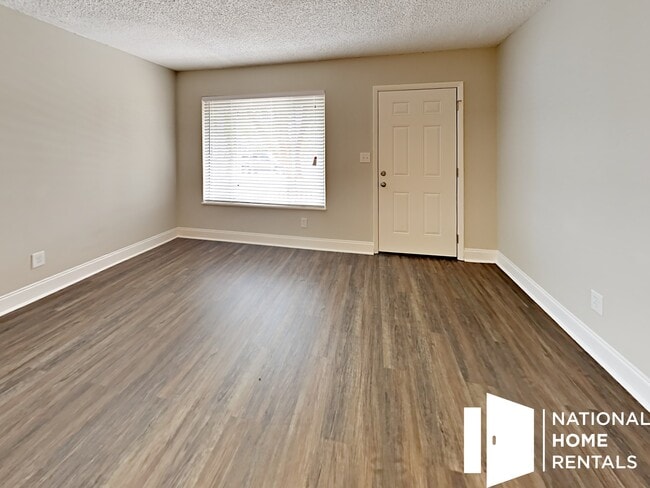 Building Photo - 11733 Surfwood Ave