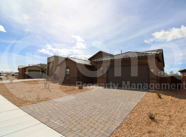 Building Photo - 7924 S Desert Indigo Dr