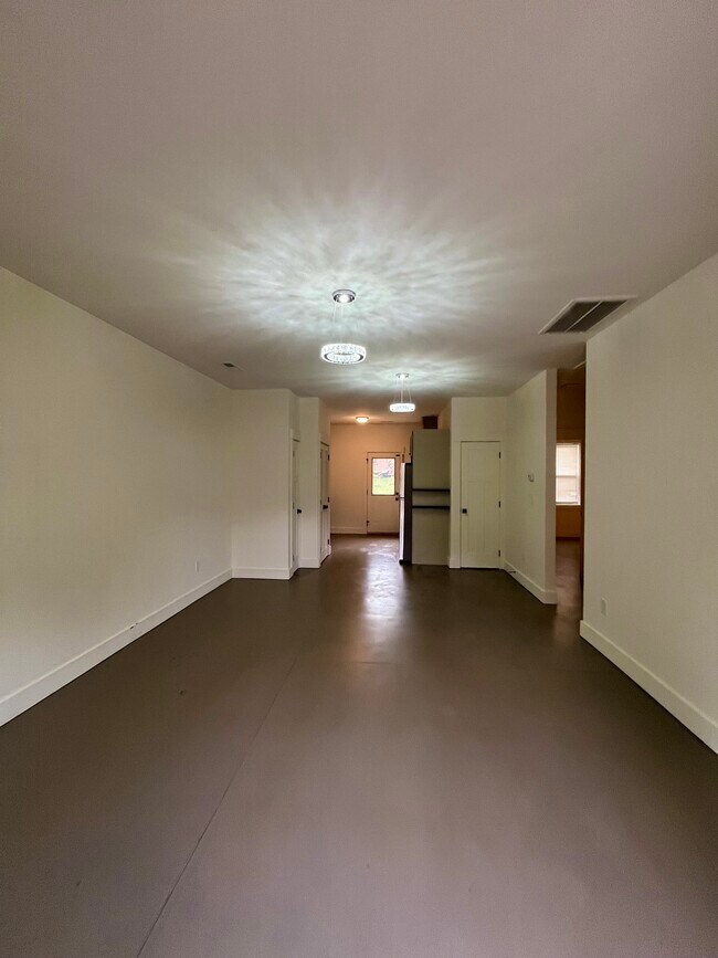 Foto del edificio - 218 Governors View Rd