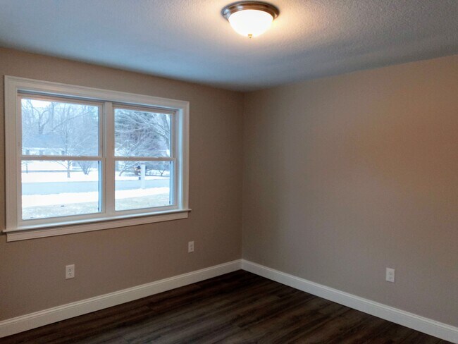Living room - 9 Brentwood Cir