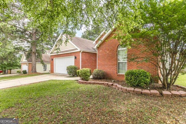 Foto del edificio - 215 Wingfield Way