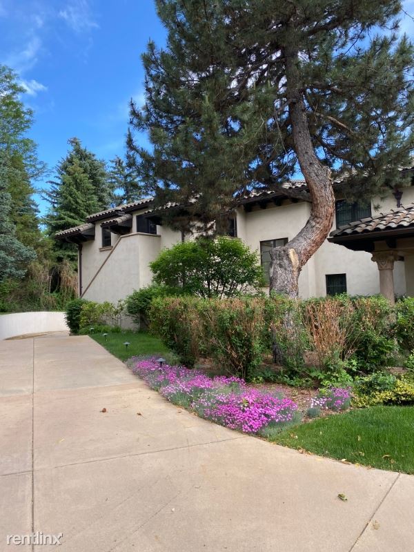 Building Photo - 1 br, 1 bath Apartment - 8 Churchill Dr