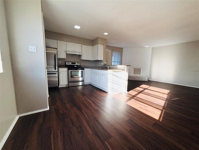 Foto del edificio - 10211 Brownie Dr