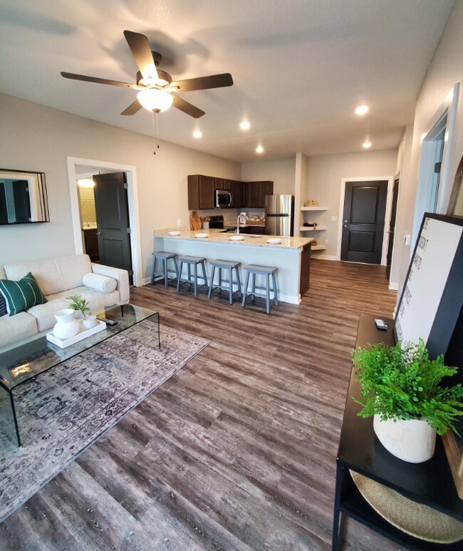 3307 Mc Kinley St Unit 209, Perry, IA 50220 Room for Rent in Perry