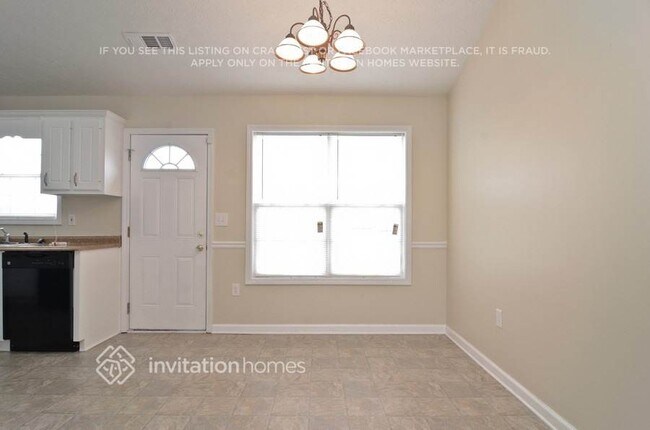 Building Photo - 295 Claremont Dr