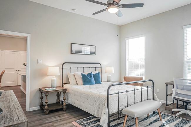 Building Photo - Sonata Estates