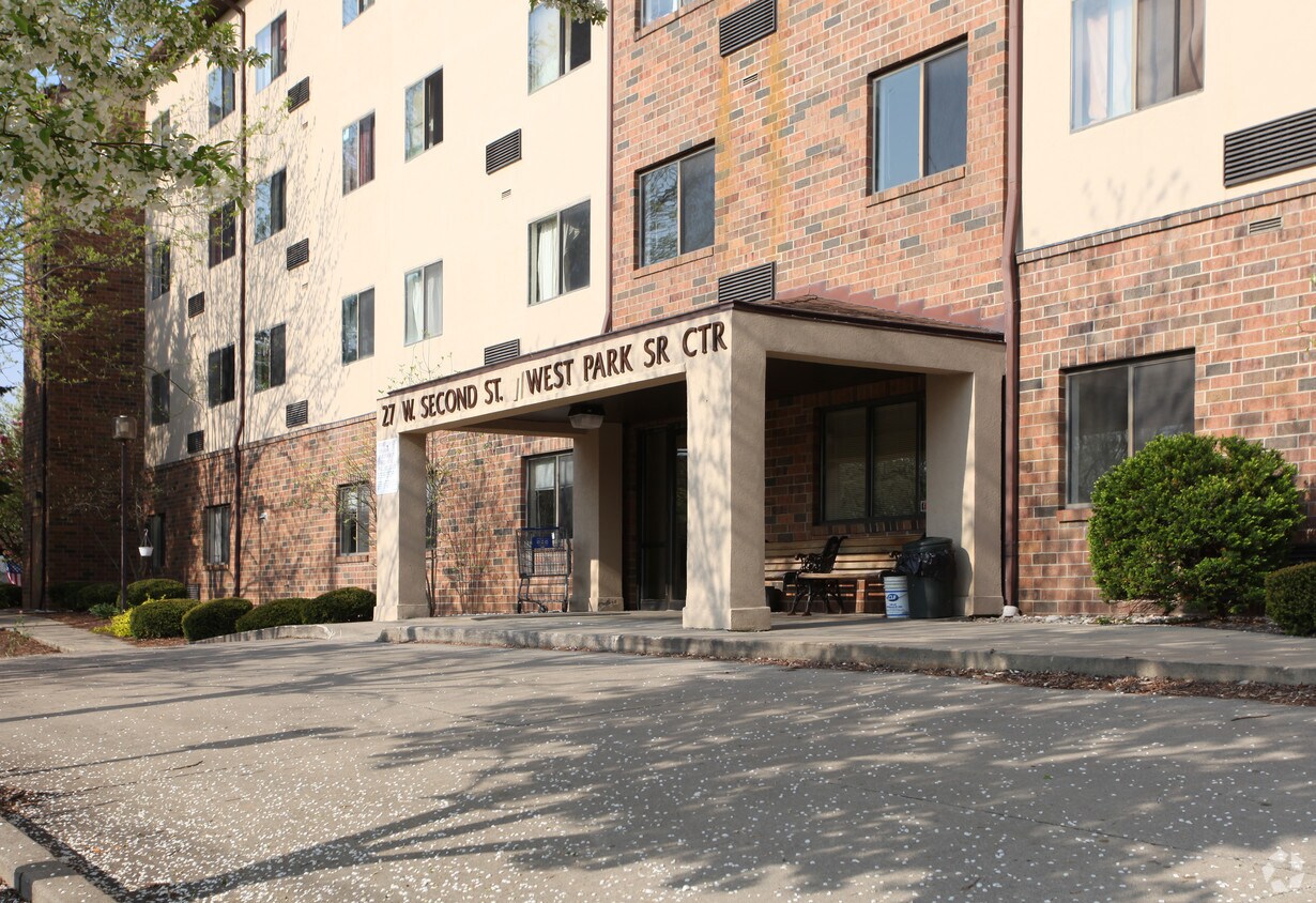 Foto del edificio - West Park Senior Center