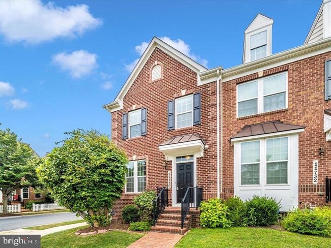 Building Photo - 22730 Autumn Breeze Ave