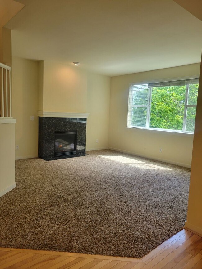 Foto del edificio - Highly Desirable Community, Beautiful View...