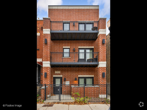 Building Photo - 2248 W Taylor St