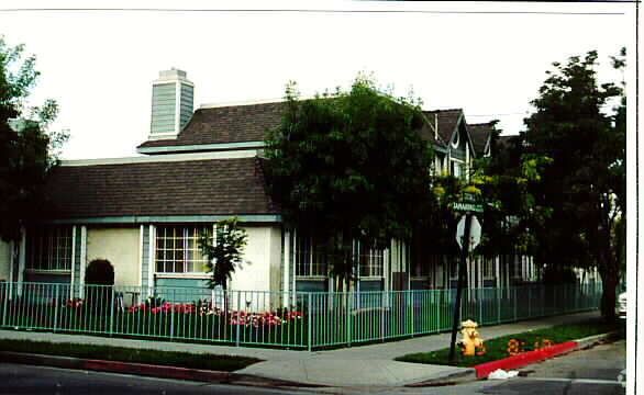Primary Photo - 801 S Tamarind Ave