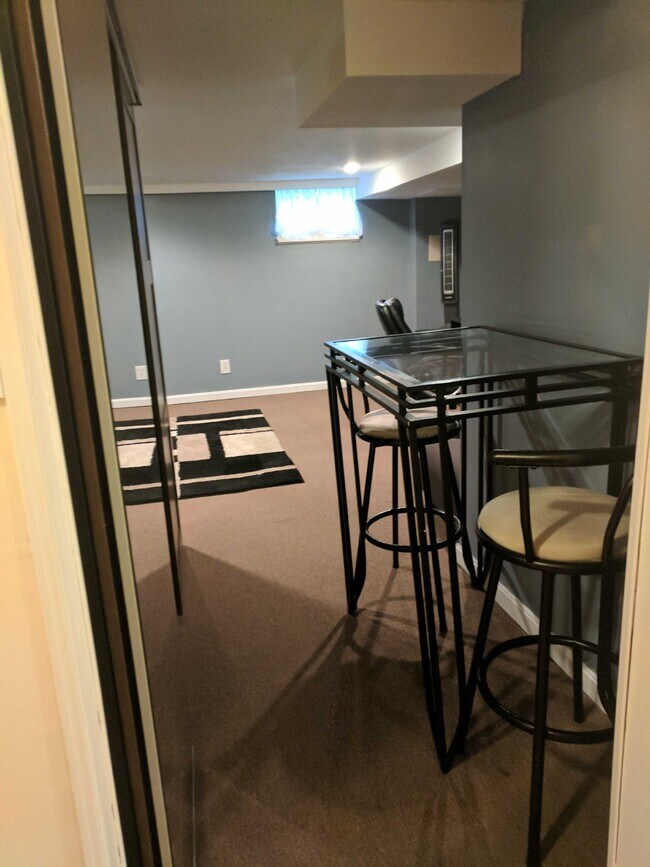 Foto del edificio - 1219 Brewster st.