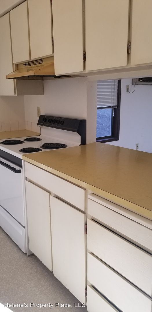 Building Photo - 2 br, 1 bath House - 600 SW Crestview Stre...