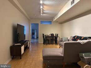 Building Photo - 114 N 3rd St