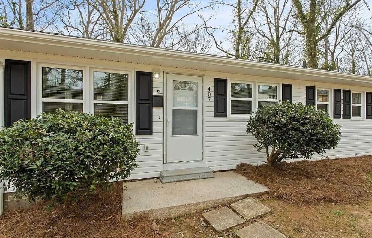 Foto principal - 407 Yardley Ct