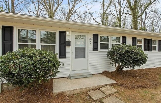 Building Photo - 407 Yardley Ct