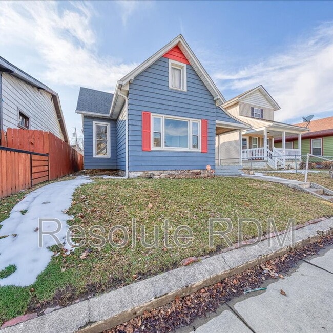 Building Photo - 1154 Villa Ave