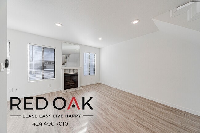 Foto del edificio - 15050 Moorpark St