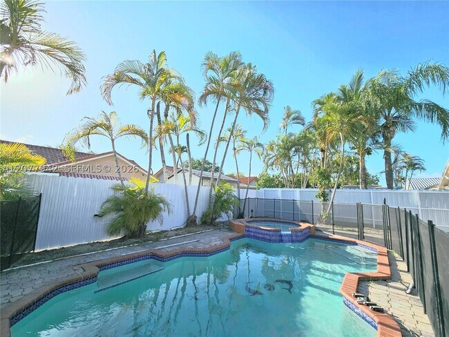 Building Photo - 4235 SW 143rd Ct