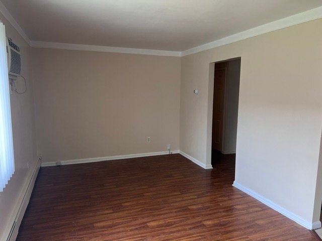 Foto del edificio - 14680 Middle Gibraltar Rd