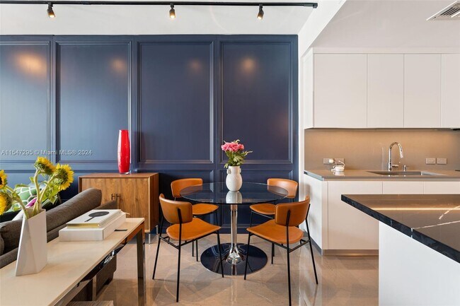 Foto del edificio - 88 SW 7th St