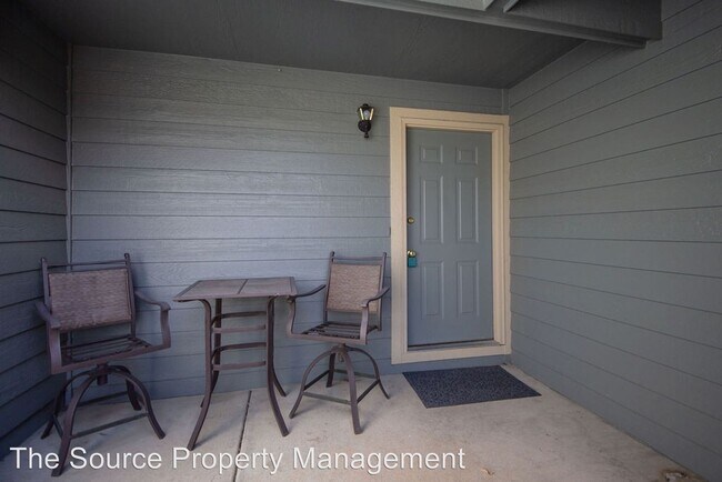 Building Photo - 1032 Cunningham Dr