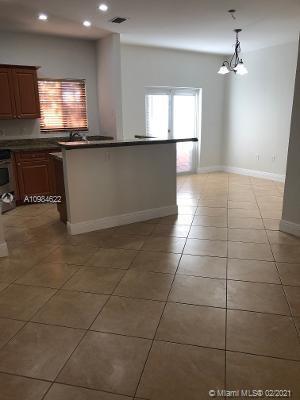 Foto del edificio - 6006 SW 8th St